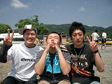 r04_10_thumb.jpg