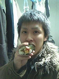 010_thumb.jpg